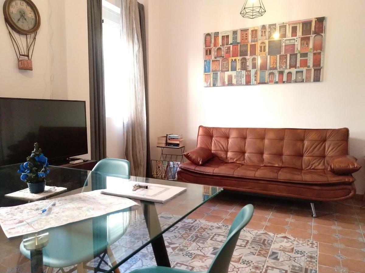 Vintage Apartment Azahar Triana Seville Ngoại thất bức ảnh